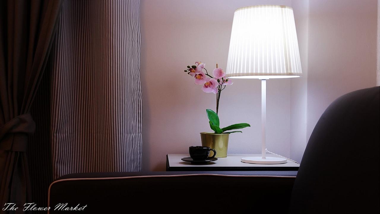 The Flower Market Apartment Roma Quarto foto